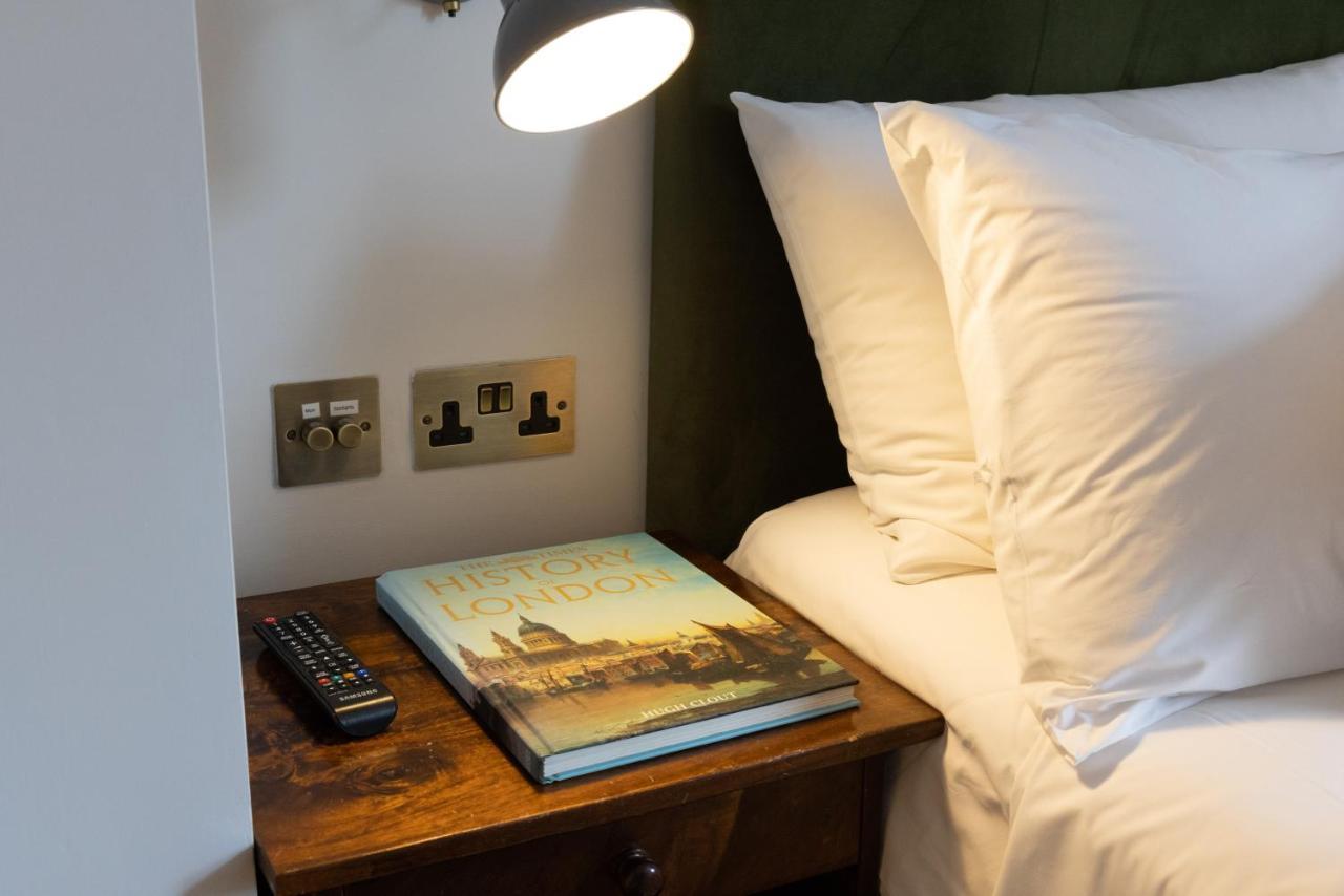 The Knight Of Nottinghill Hotel ลอนดอน ภายนอก รูปภาพ
