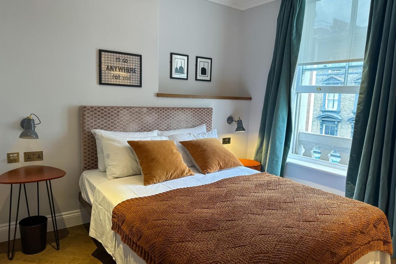 The Knight Of Nottinghill Hotel ลอนดอน ภายนอก รูปภาพ