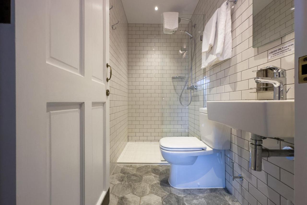 The Knight Of Nottinghill Hotel ลอนดอน ภายนอก รูปภาพ