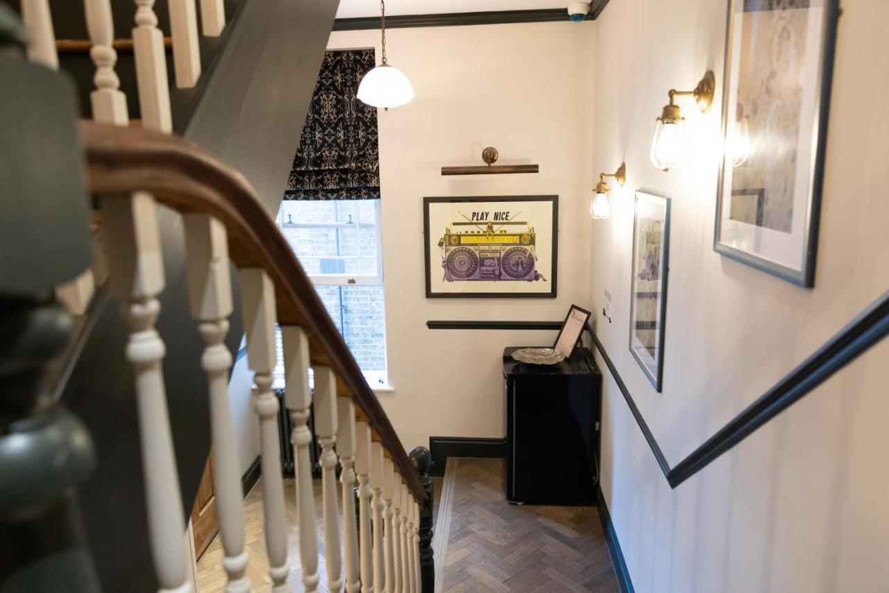 The Knight Of Nottinghill Hotel ลอนดอน ภายนอก รูปภาพ