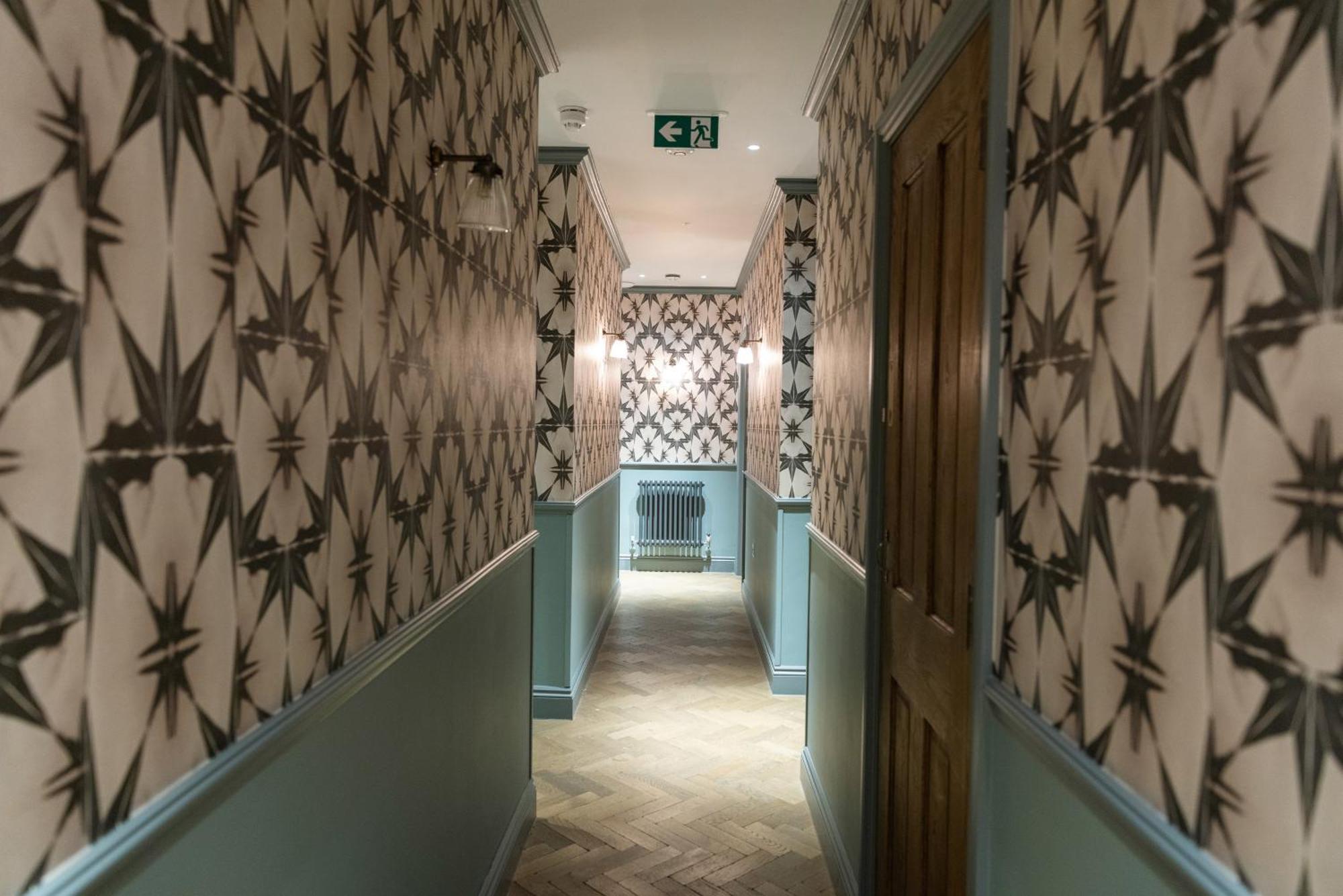The Knight Of Nottinghill Hotel ลอนดอน ภายนอก รูปภาพ